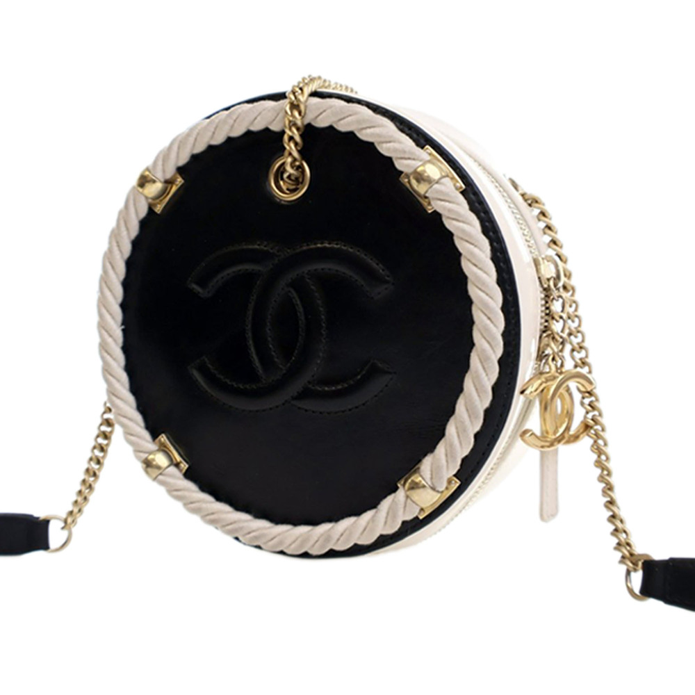 Pre-Loved Chanel Crumpled Calfskin En Vogue Round Bag - Picture 4 of 12